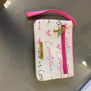Juicy Couture Hand Wallet